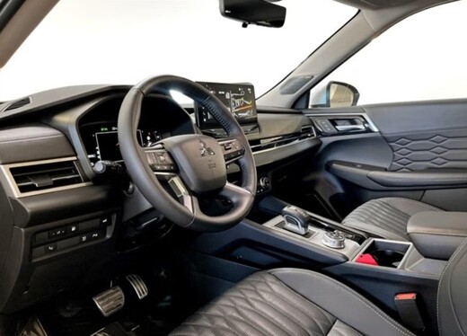 Mitsubishi Outlander vaihtoauto