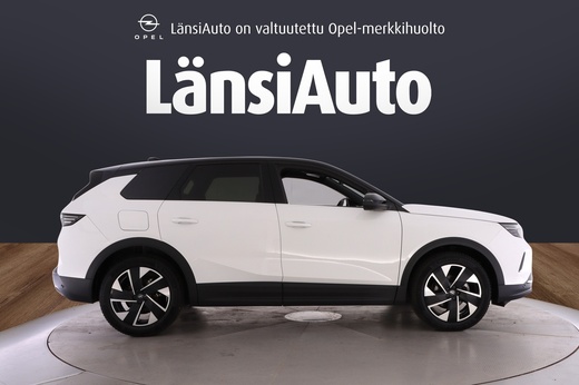 Opel Grandland vaihtoauto
