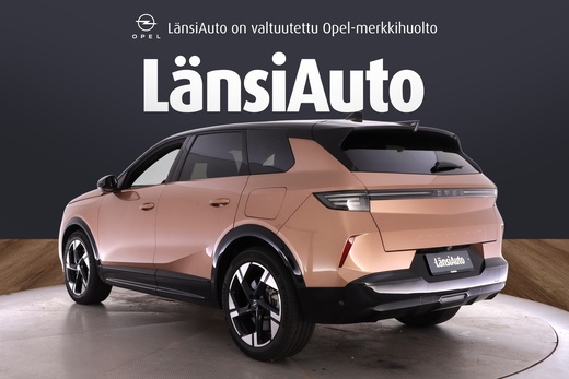 Opel Grandland vaihtoauto