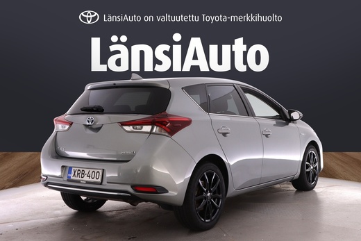 Toyota Auris vaihtoauto