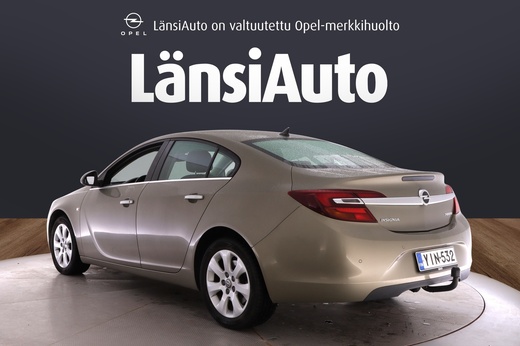 Opel Insignia vaihtoauto
