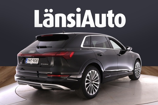 Audi e-tron vaihtoauto