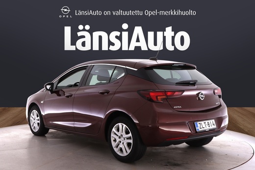 Opel Astra vaihtoauto