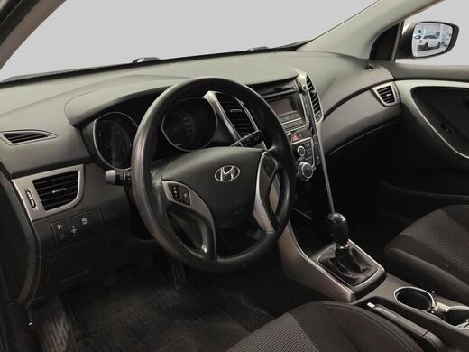 Hyundai i30 5d vaihtoauto