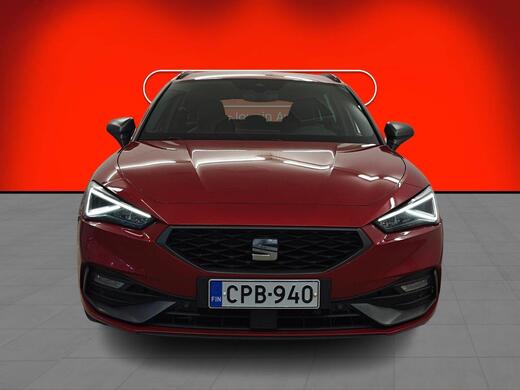 SEAT Leon Sportstourer vaihtoauto