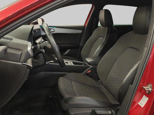 SEAT Leon Sportstourer vaihtoauto