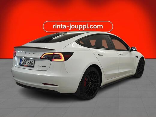Tesla Model 3 vaihtoauto