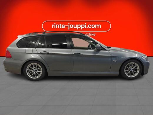 BMW 320 vaihtoauto