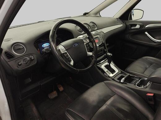 Ford S-MAX vaihtoauto