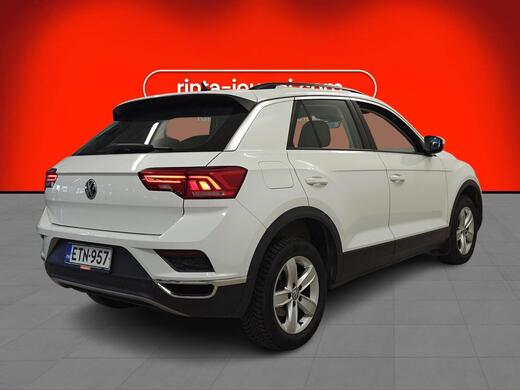 Volkswagen T-Roc vaihtoauto