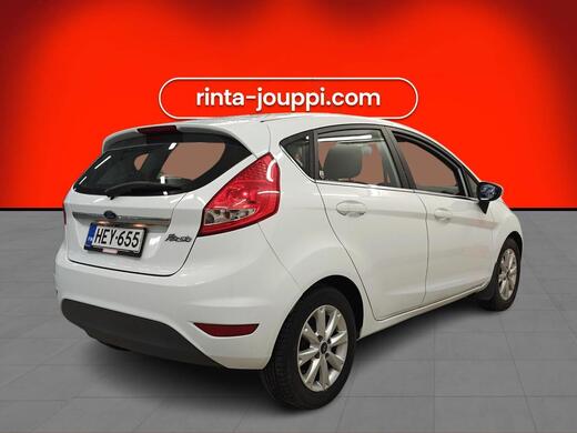 Ford Fiesta vaihtoauto