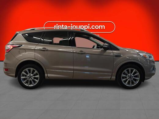 Ford Kuga vaihtoauto