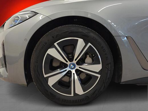 BMW i4 vaihtoauto