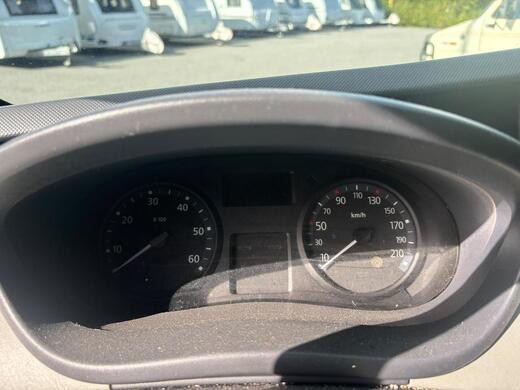 Nissan Primastar vaihtoauto
