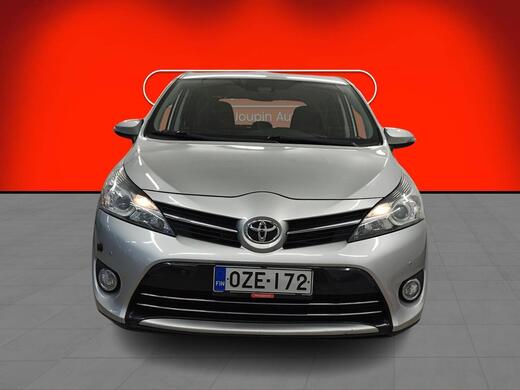 Toyota Verso vaihtoauto