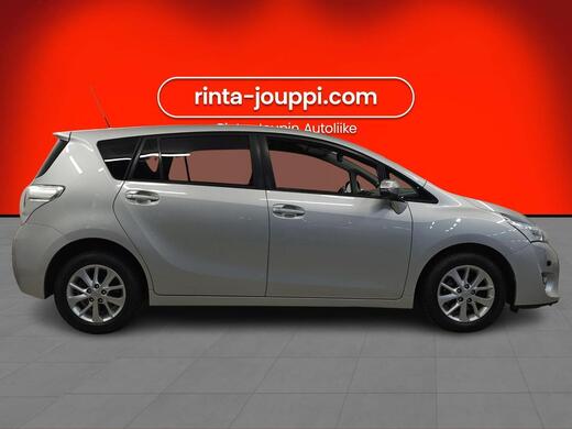 Toyota Verso vaihtoauto