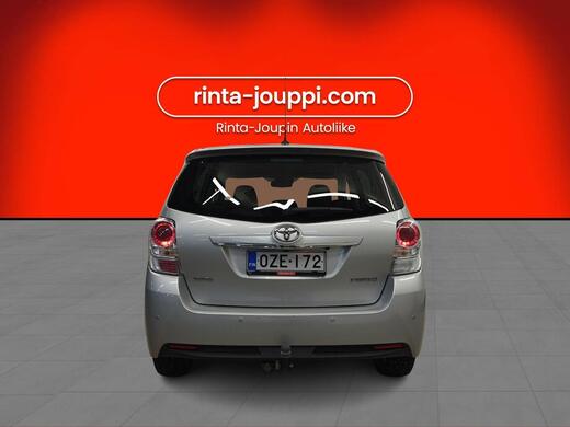 Toyota Verso vaihtoauto
