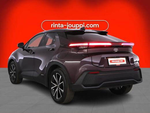 Toyota C-HR vaihtoauto