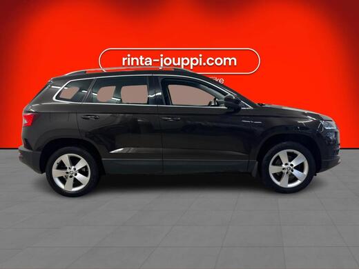 Skoda Karoq vaihtoauto