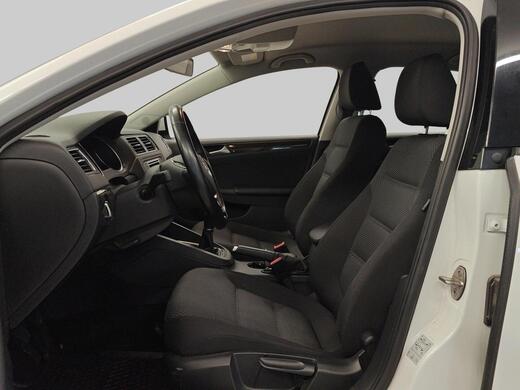 Volkswagen Jetta vaihtoauto
