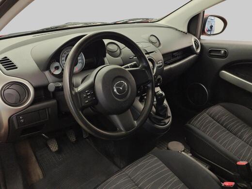 Mazda 2 vaihtoauto