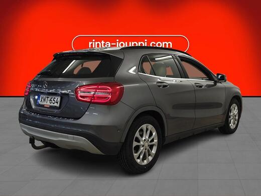 Mercedes-Benz GLA vaihtoauto