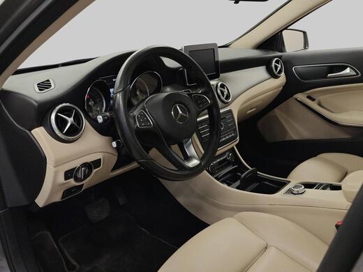 Mercedes-Benz GLA vaihtoauto