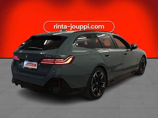 BMW i5 M60 vaihtoauto