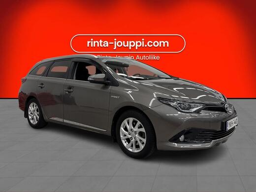 Toyota Auris vaihtoauto