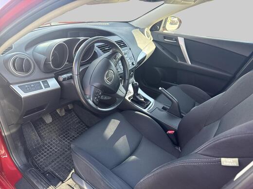 Mazda 3 vaihtoauto