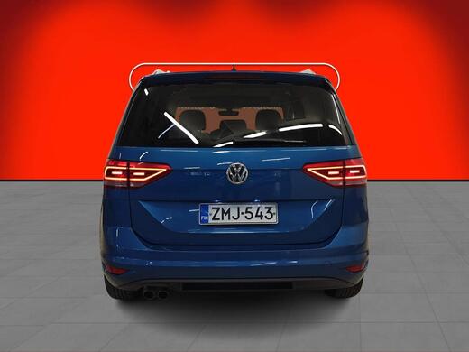 Volkswagen Touran vaihtoauto