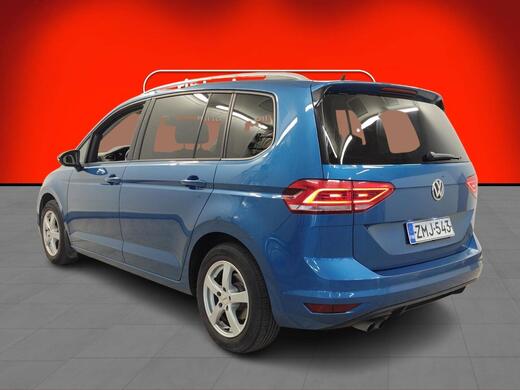Volkswagen Touran vaihtoauto