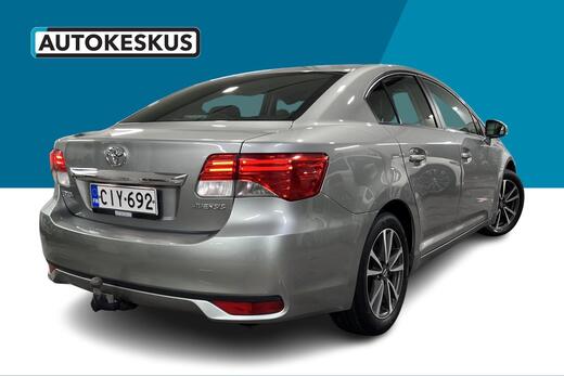 Toyota Avensis vaihtoauto