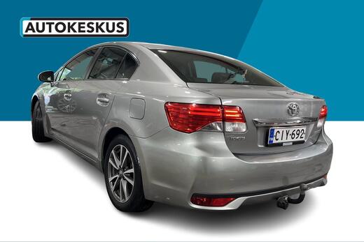 Toyota Avensis vaihtoauto