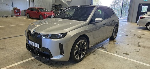 BMW iX vaihtoauto