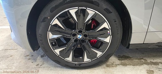 BMW iX vaihtoauto