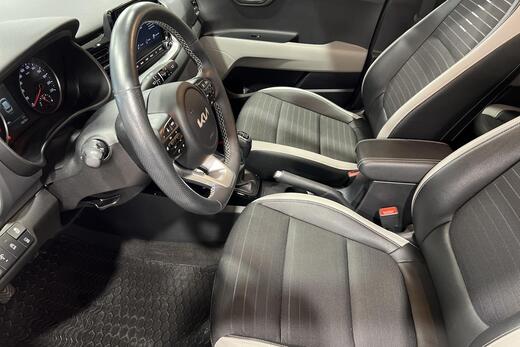 Kia Stonic vaihtoauto
