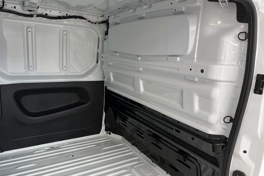 Nissan Primastar vaihtoauto