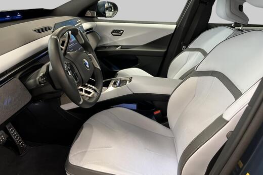 BMW iX3 vaihtoauto