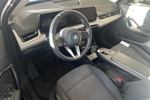 BMW iX1 vaihtoauto
