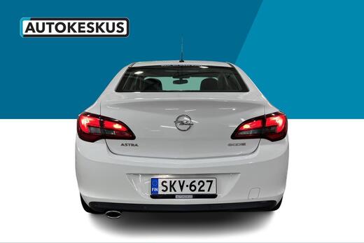 Opel Astra vaihtoauto