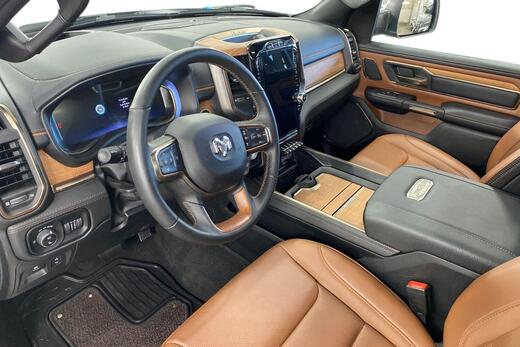 Dodge Ram vaihtoauto