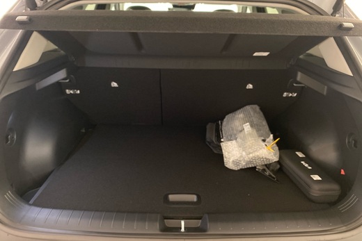 Kia EV4 vaihtoauto