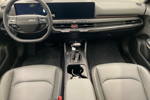 Kia K4 vaihtoauto