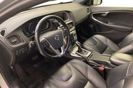 Volvo V40 Cross Country vaihtoauto