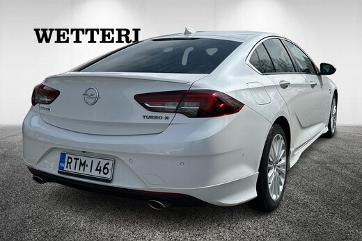 Opel Insignia vaihtoauto
