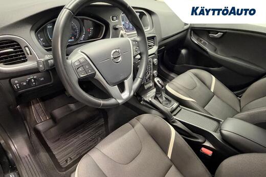 Volvo V40 Cross Country vaihtoauto