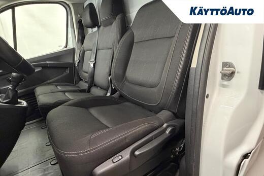 Nissan Primastar vaihtoauto