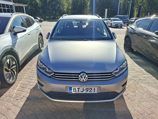 Volkswagen Golf Sportsvan vaihtoauto