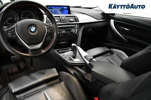 BMW 330 vaihtoauto